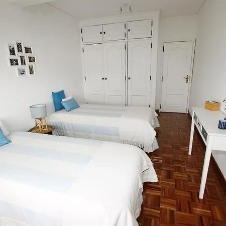 Virginia Apartment *